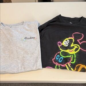 Disney Mickey T-Shirt Set - gray size L  Black with Mickey on front size Medium
